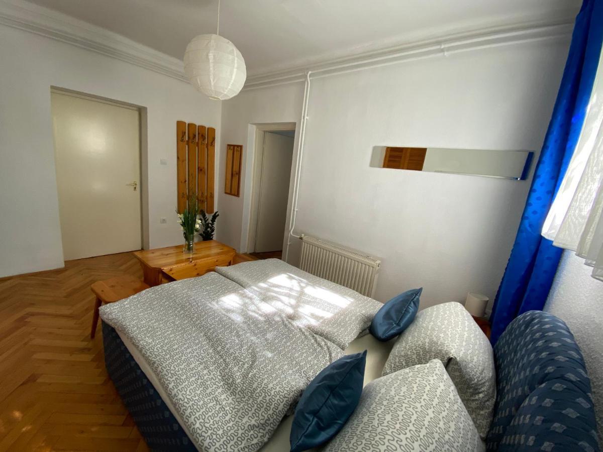 Anonymus Vendeghaz Appartement Siófok Buitenkant foto