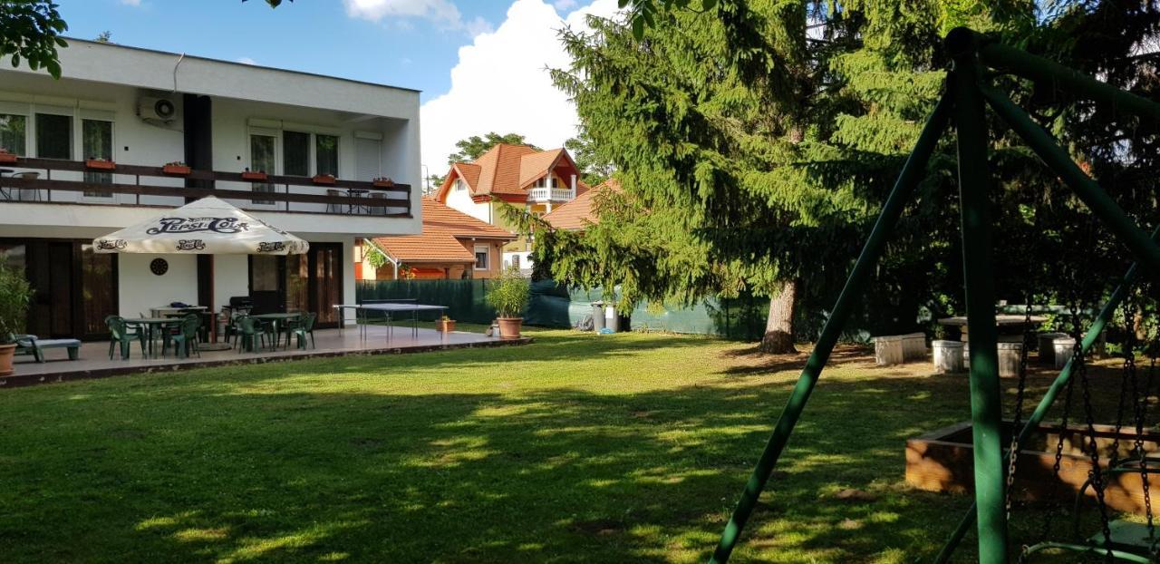 Anonymus Vendeghaz Appartement Siófok Buitenkant foto